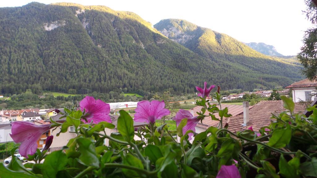 Hotel Bella Di Bosco Male Exterior photo